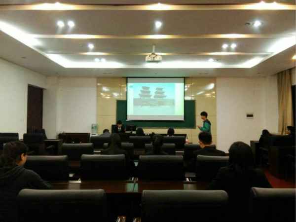 BBIN宝盈集团官方网站举行旅游文化节之导游讲解大赛决赛_meitu_2.jpg